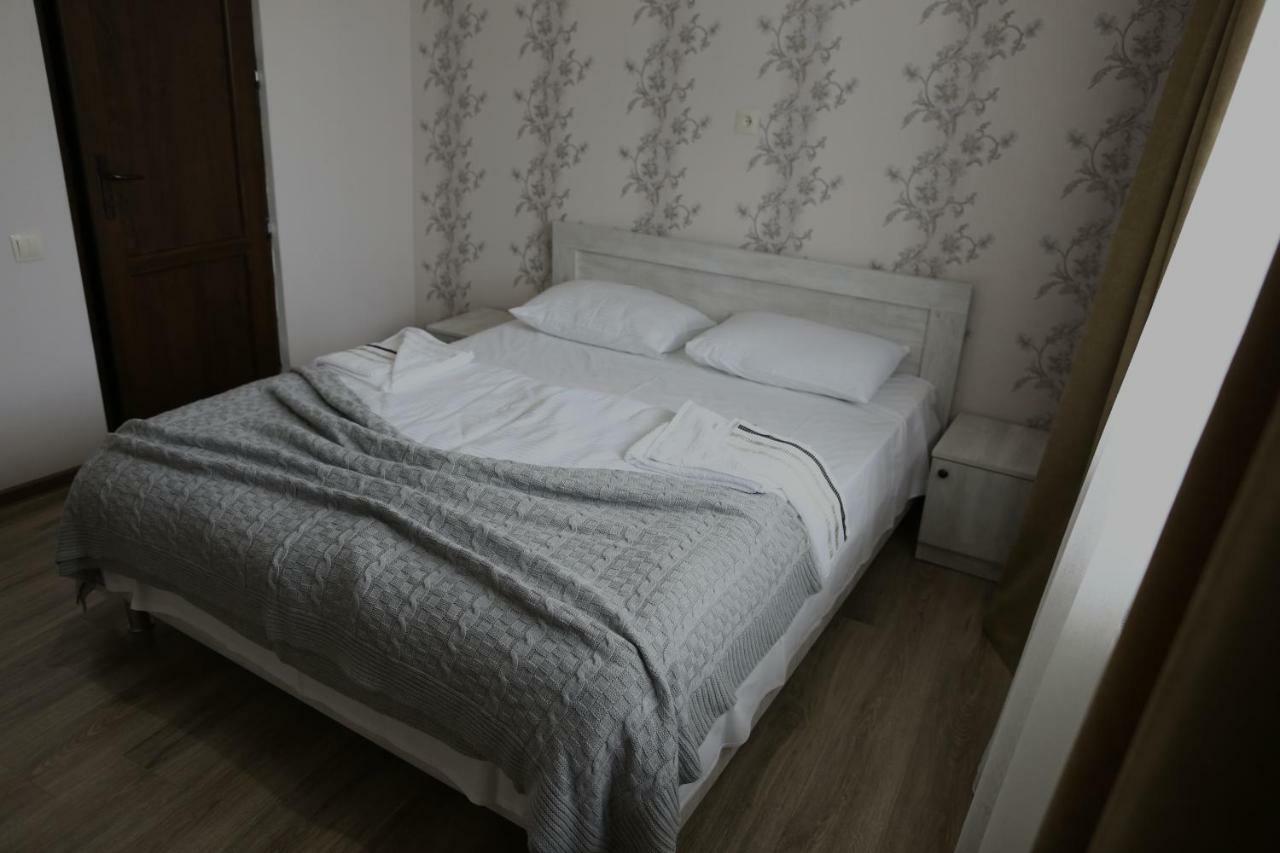 Ia'S Guest House Kasbegi Buitenkant foto